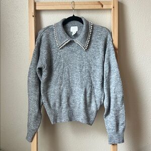 H&M Gray Sweater with Pearl Collar